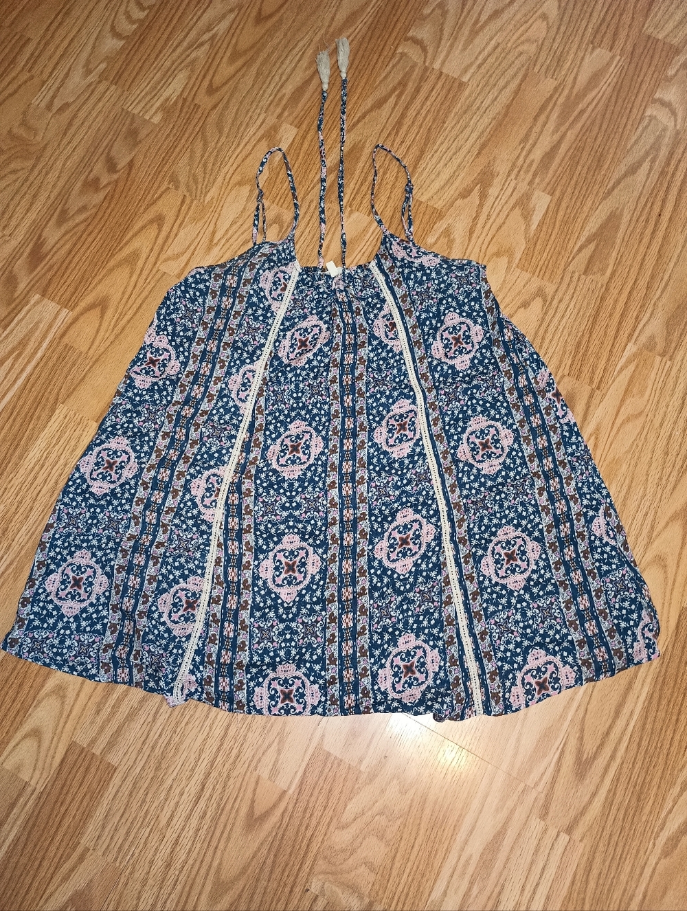 Hint Of Blush Brand Mini Dress. Navy, Pink, Cream & Brown. Women's L